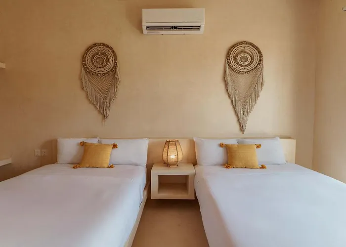 Holiday home Modern Ground-level 3br Retreat With Private Pool *